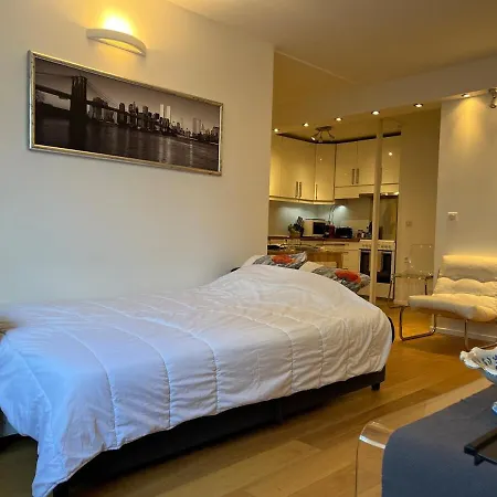 Daire Grand Confort 4 Personnes Montmartre